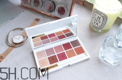 vnk十色眼影盤(pán)怎么畫(huà)？vnk云興霞蔚十色眼影畫(huà)法步驟