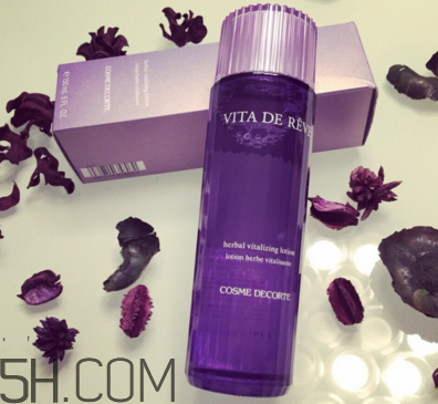 黛珂是哪個(gè)國(guó)家的牌子？黛珂紫蘇水特點(diǎn)解析