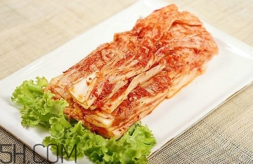 辣白菜是酸的嗎？辣白菜是泡菜嗎