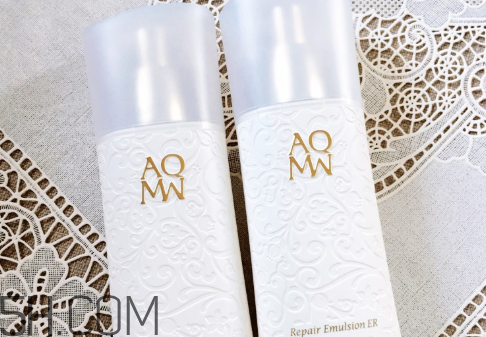 黛珂白檀水乳在日本多少錢？黛珂白檀水乳精華使用順序