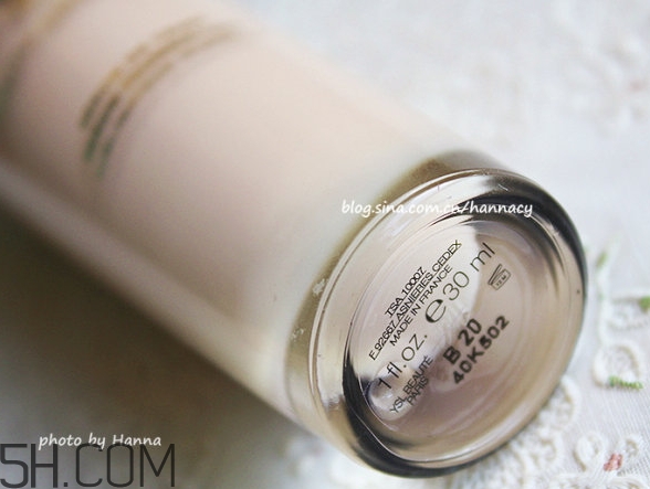 ysl粉底液和植村秀粉底液哪個好_評測對比 ysl粉底液和植村秀粉底液哪個好_評測對比