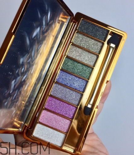 維尼小熊眼影好用嗎？維尼小熊眼影色號(hào)試色