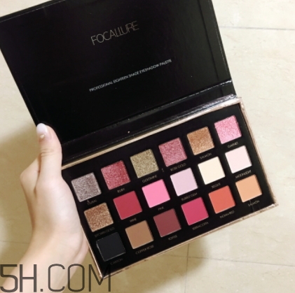 focallure菲鹿兒眼影怎么畫？菲鹿兒眼影畫法教程