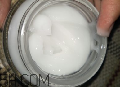 御泥坊美白面膜有效嗎？御泥坊美白面膜怎么樣？