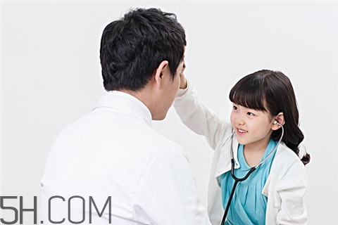 白內(nèi)障會(huì)視野缺損嗎？白內(nèi)障會(huì)復(fù)發(fā)嗎？