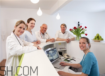 白內(nèi)障是免費(fèi)的嗎？白內(nèi)障能報(bào)銷(xiāo)嗎？