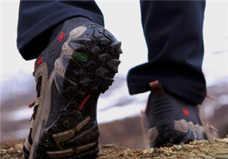 徒步鞋可以登山嗎？徒步鞋能跑步嗎？