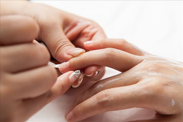 做指甲對身體有什么傷害 指甲的護理小知識