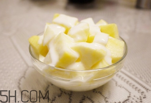 蘋果泥可以祛斑嗎？蘋果泥幾個月寶寶可以吃