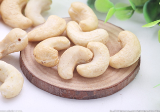 腰果是發(fā)物嗎？腰果有補腎的功效嗎