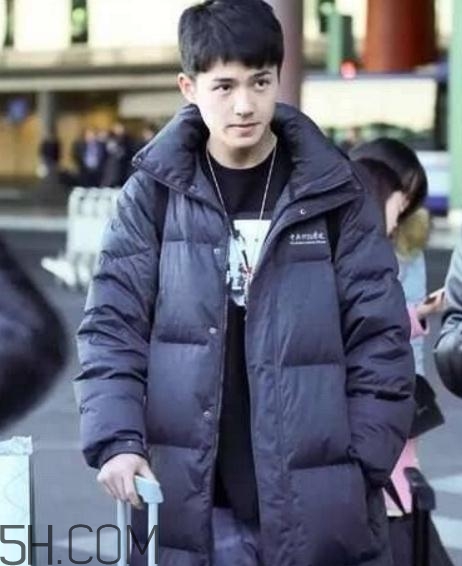 中戲羽絨服多少錢？中戲羽絨服怎么買？