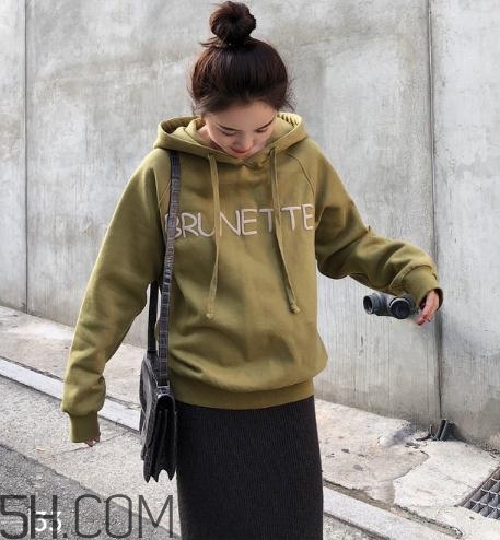 抓絨衛(wèi)衣會(huì)起球嗎？抓絨衛(wèi)衣是什么面料？