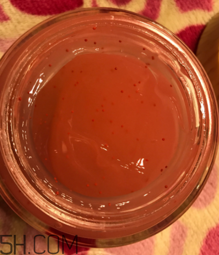 御泥坊紅石榴面膜怎么樣？御泥坊紅石榴面膜好用嗎？