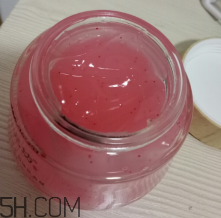 御泥坊紅石榴面膜怎么樣？御泥坊紅石榴面膜好用嗎？