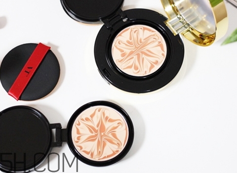 vt紅果果拉花氣墊多少錢_vt紅果果拉花氣墊專柜價(jià)格 vt紅果果拉花氣墊多少錢_vt紅果果拉花氣墊專柜價(jià)格