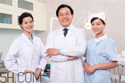 牙周炎能喝酒嗎？牙周炎能抽煙嗎？