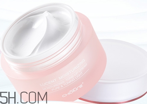 稚優(yōu)泉素顏霜怎么用？稚優(yōu)泉素顏霜要卸嗎？