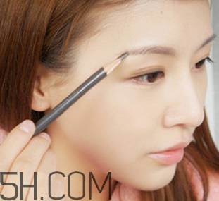 新手初步學畫淡妝 六個化妝小技巧 新手初步學畫淡妝 六個化妝小技巧