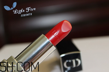 雅詩蘭黛和迪奧口紅哪個(gè)好用？雅詩蘭黛傾慕420口紅怎么樣？