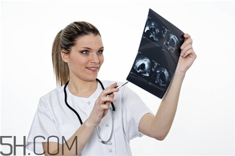 牙周炎需要吃藥嗎？牙周炎需要忌口嗎？