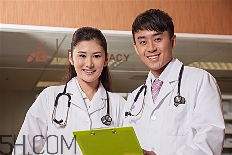 老花眼要配眼鏡嗎？老花眼要驗光嗎？