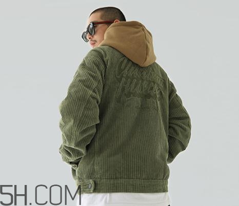 燈芯絨衣服會(huì)掉毛嗎？燈芯絨衣服掉毛怎么辦？