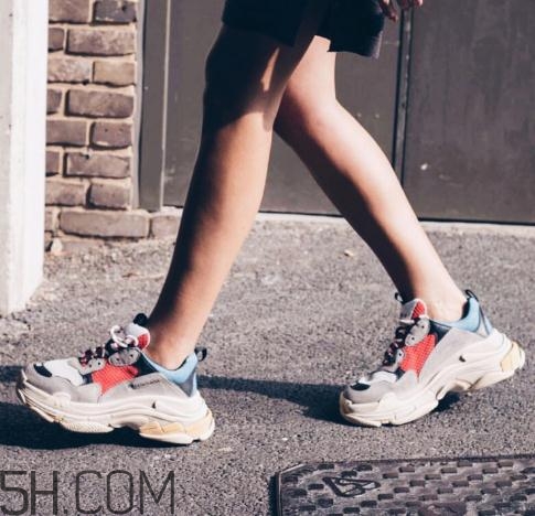 balenciaga triple s dsm獨(dú)占配色什么時(shí)候發(fā)售？