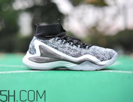 361度戟鋒籃球鞋多少錢？361度戟鋒籃球鞋實戰(zhàn)測評