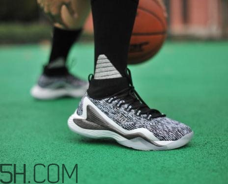 361度戟鋒籃球鞋多少錢？361度戟鋒籃球鞋實戰(zhàn)測評