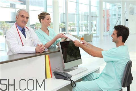 胃出血怎么辦？胃出血吃什么藥？