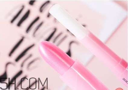 mistine草莓唇膏孕婦可以用嗎？mistine草莓唇膏保質(zhì)期一般多久？