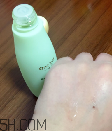 一葉子酪梨爽膚水怎么樣？一葉子酪梨爽膚水好用嗎？