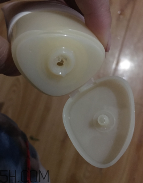 一葉子去角質(zhì)素怎么樣？一葉子去角質(zhì)素怎么用？