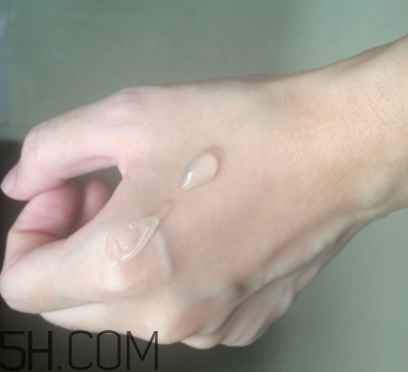 一葉子去角質(zhì)素怎么樣？一葉子去角質(zhì)素怎么用？