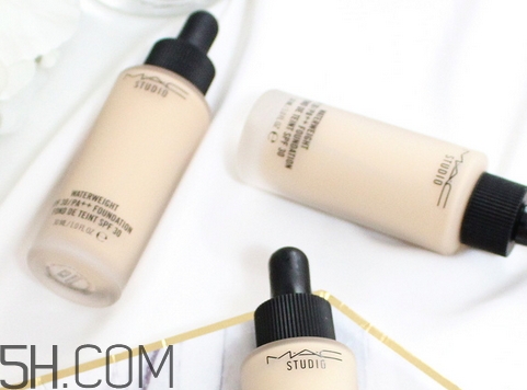 mac奶瓶粉底液好用嗎_mac奶瓶粉底液評(píng)測(cè)