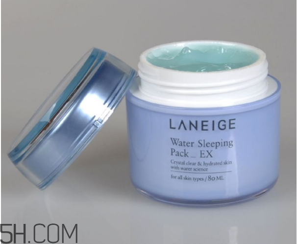 閉口粉刺敷什么面膜好？敷睡眠面膜臉上刺痛怎么辦？