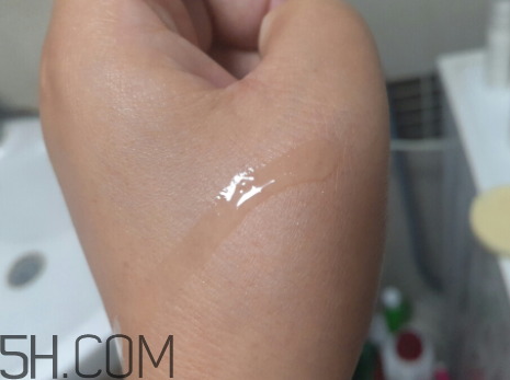 一葉子鮮補水柔膚水怎么樣？一葉子鮮補水柔膚水好用嗎？