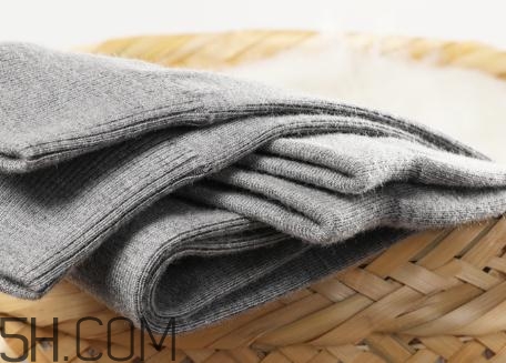 羊毛褲會(huì)起球嗎？羊毛褲起球怎么辦？