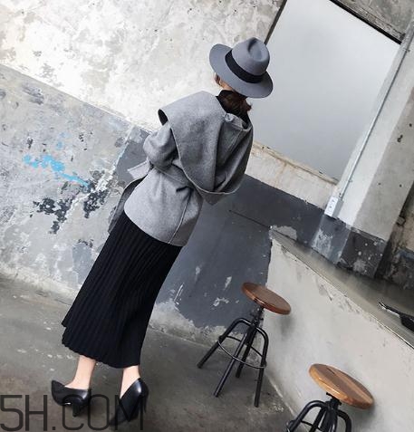 羊皮鞋會越穿越松嗎？羊皮鞋小了半碼怎么辦？