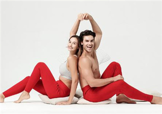 羊毛褲掉毛怎么洗掉？羊毛褲扎人怎么辦？