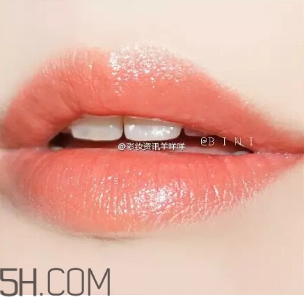 ysl哪個(gè)顏色顯白？ysl方管13適合黃皮嗎？