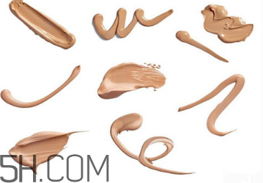 秋冬適合氣墊還是粉底？用氣墊bb霜前用什么？