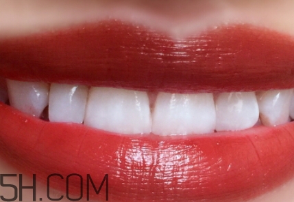 迪奧740和紀梵希禁忌之吻n11像嗎？迪奧740和紀梵希n11對比