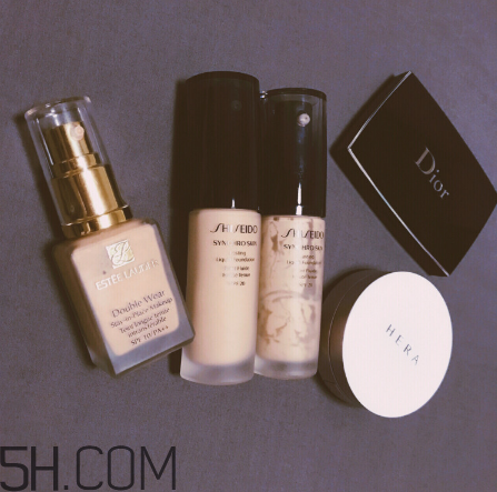 資生堂智能粉底液和雅詩(shī)蘭黛dw粉底液對(duì)比 資生堂智能粉底液使用感 資生堂智能粉底液和雅詩(shī)蘭黛dw粉底液對(duì)比 資生堂智能粉底液使用感