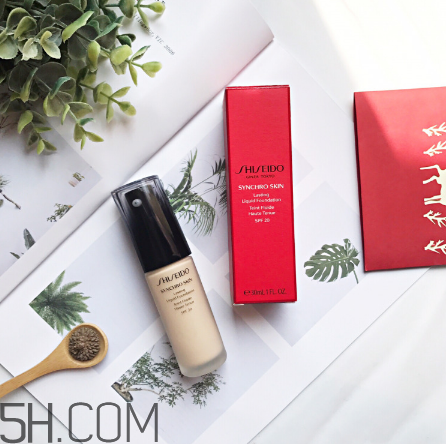 資生堂智能粉底液和雅詩(shī)蘭黛dw粉底液對(duì)比 資生堂智能粉底液使用感 資生堂智能粉底液和雅詩(shī)蘭黛dw粉底液對(duì)比 資生堂智能粉底液使用感