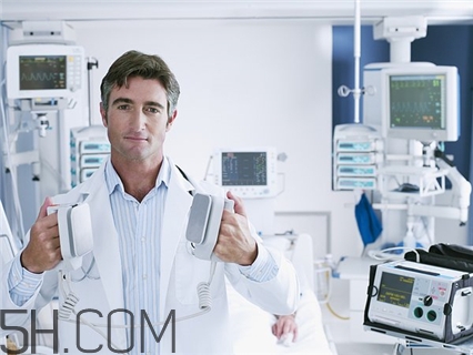 骨折能吃辣的嗎？骨折能吃雞蛋嗎？