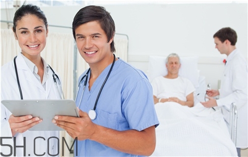 骨折能吃辣的嗎？骨折能吃雞蛋嗎？