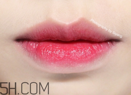 迪奧857多少錢？迪奧漆光唇釉857專柜價(jià)格