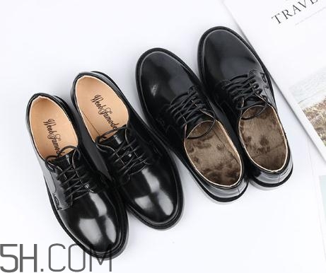 牛皮鞋子發(fā)霉怎么清洗？牛皮鞋子變黃怎么清洗？