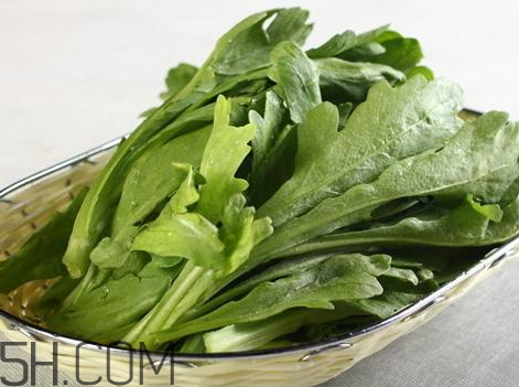 茼蒿為什么炒了是苦的 茼蒿苦能吃嗎 茼蒿為什么炒了是苦的 茼蒿苦能吃嗎